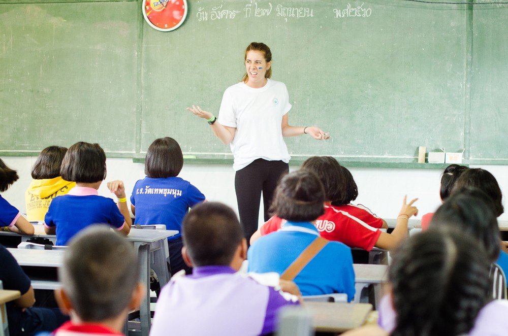 Common Problems of Teaching English to Thai Students