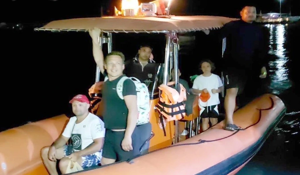 Russian Tourists Abandoned on Island Off Pattaya Rescued by Police