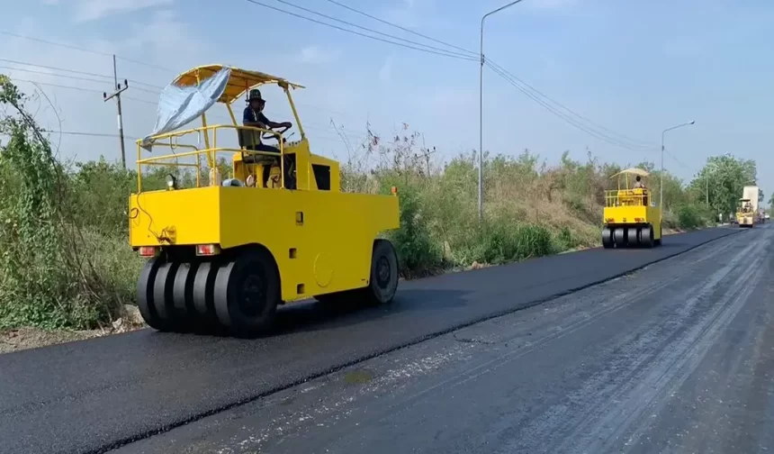 Thailand's Rural Roads Use Recycled Plastic for Sustainable Construction