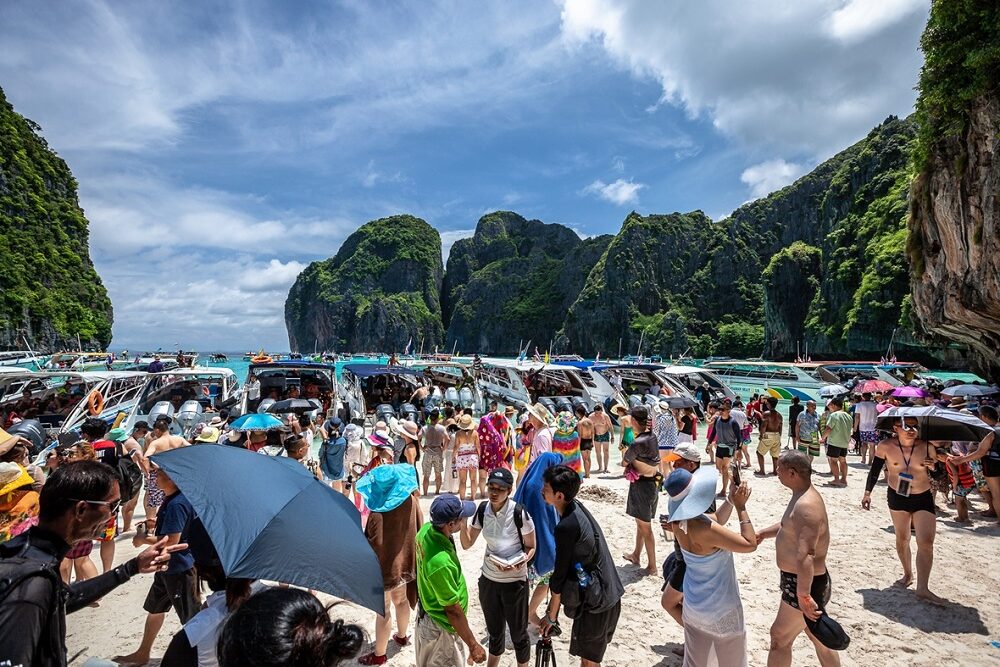 Thailand Welcomes 20 Million Foreign Tourists in 2024