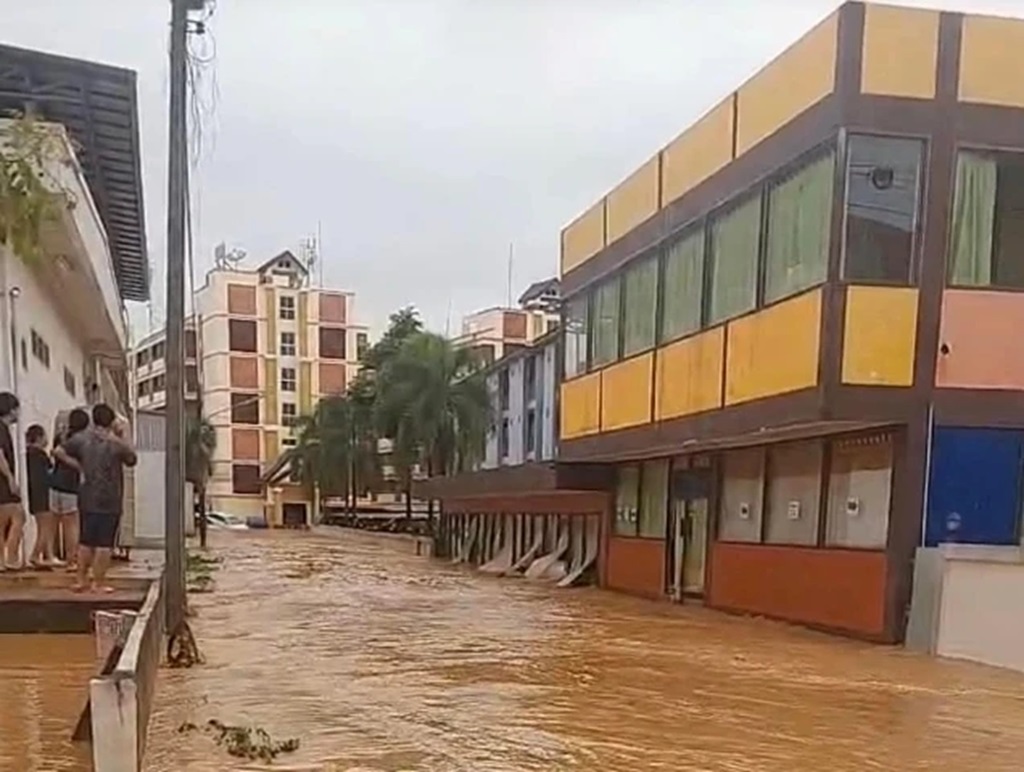 Flooding University of Phayao - Facebook Image