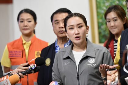 Prime Minister, Chiang Rai, Flood Relief