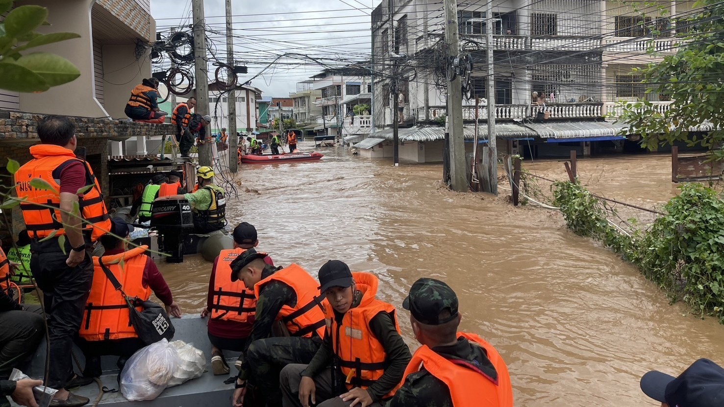 kok river floods