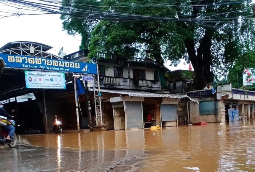 Flooding Joy Market Mae Sai Chiang Rai