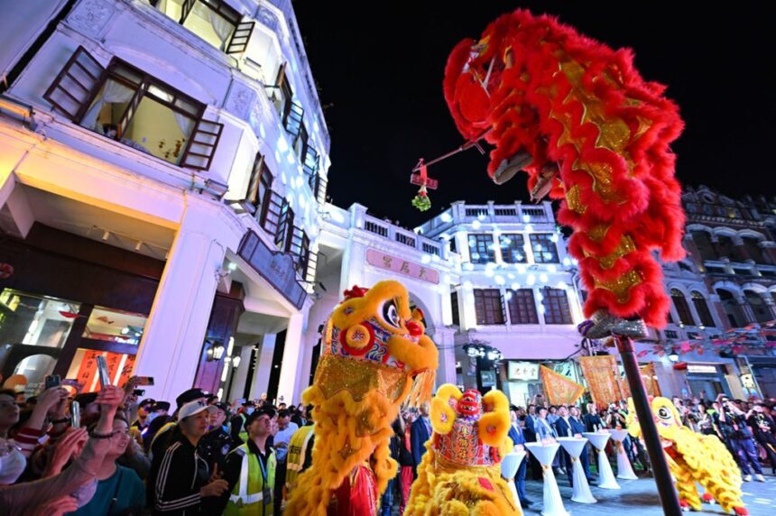 China's Hainan Island Showcases Heritage to Celebrate Spring Festival