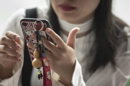 Chinese smartphones, data harvesting