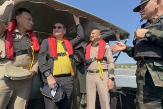 Defence Minister Visits Chiang Rai Inspects Mekong Border Security