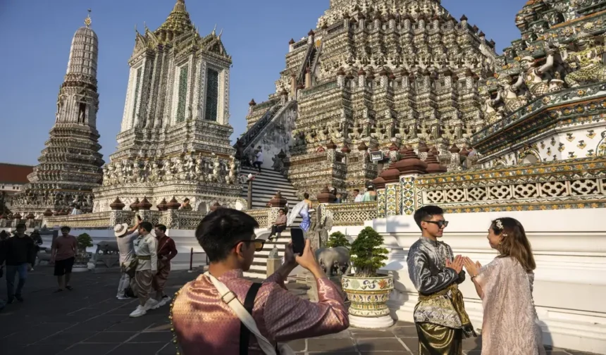 Thailand Eases Visa Rules for Skilled Professionals and Investors