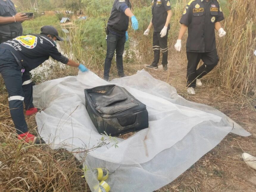 Police Search for the Identity of Woman Found Dead in Suitcase