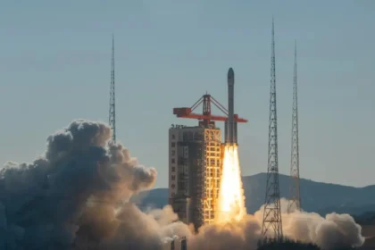 China Successfully Launches 18 Qianfan Constellation Satellites into Space